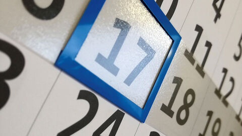 Kalender Ausschnitt eines Wandkalenders mit Fokus auf dem 17. eines Monats.